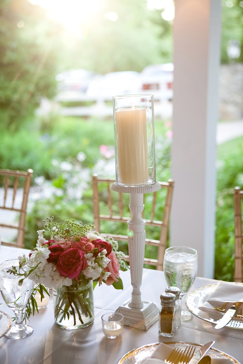 Vintage Chic Nashville Wedding via TheELD.com