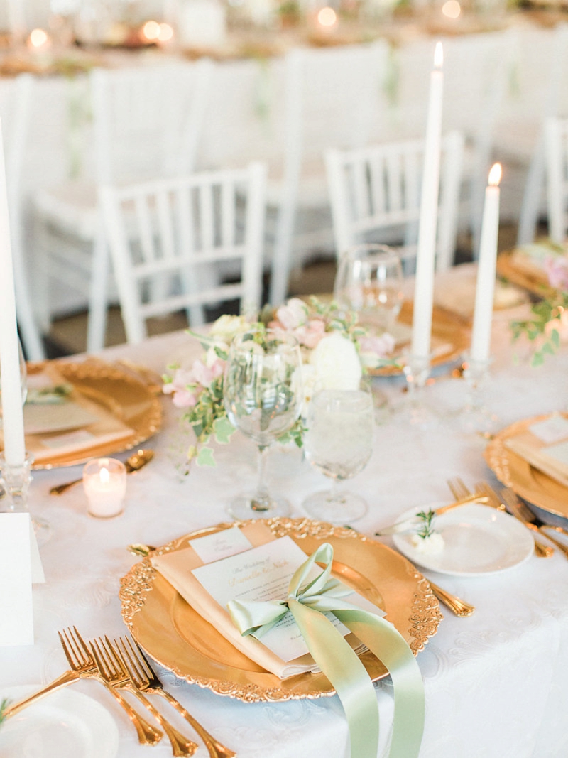 A Blush & Sage Michigan Wedding via TheELD.com