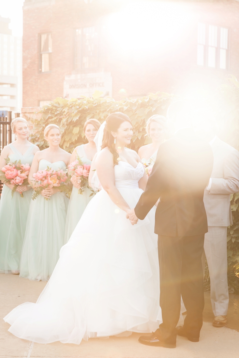 A Romantic Pink & Mint Texas Wedding via TheELD.com