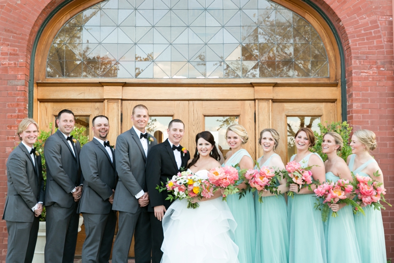 A Romantic Pink & Mint Texas Wedding via TheELD.com