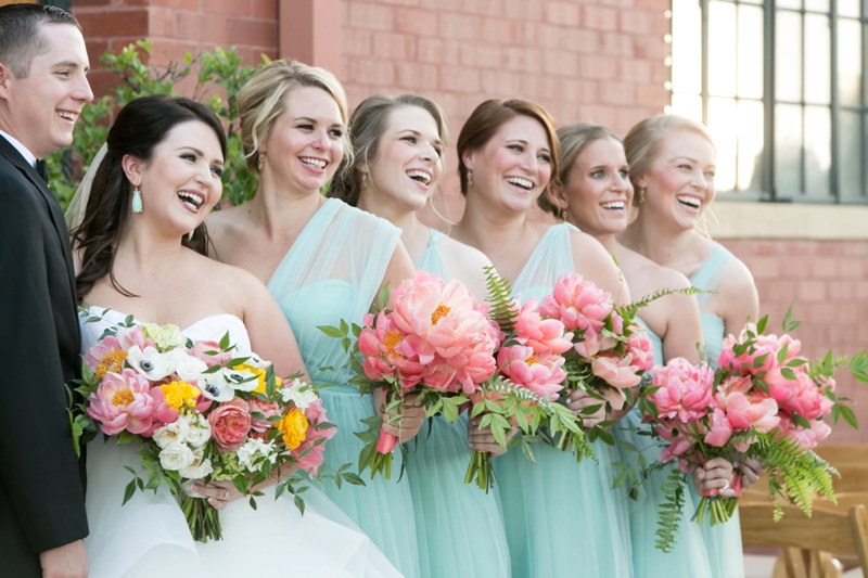 A Romantic Pink & Mint Texas Wedding via TheELD.com