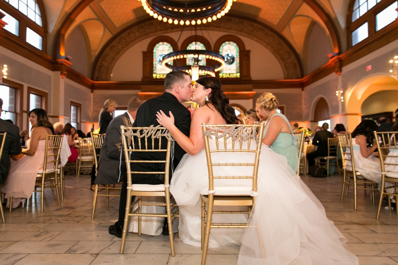 A Romantic Pink & Mint Texas Wedding via TheELD.com