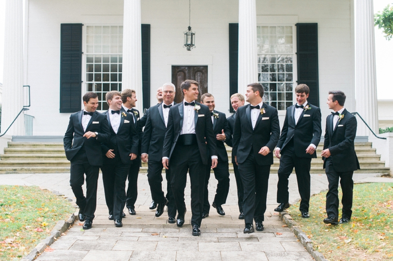 A Timeless & Organic Southern Wedding via TheELD.com