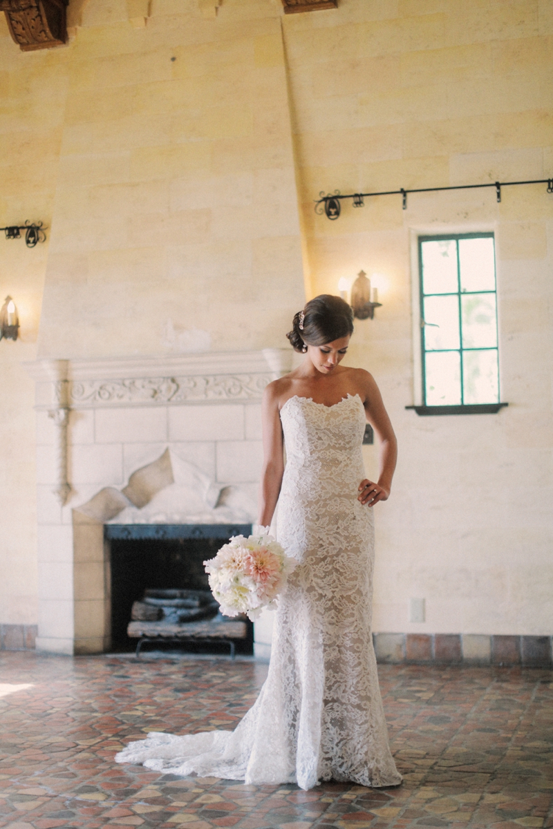 Elegant Blush and Gold Sarasota Wedding via TheELD.com