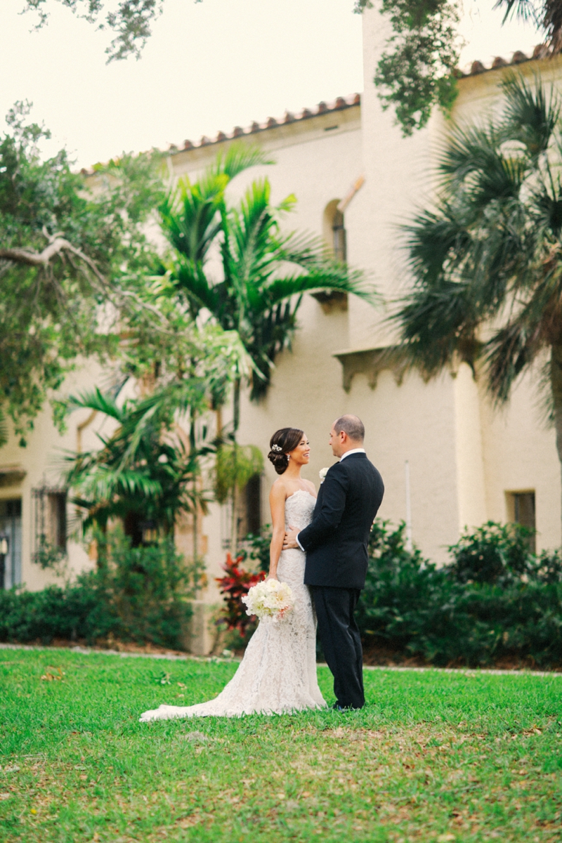 Elegant Blush and Gold Sarasota Wedding via TheELD.com