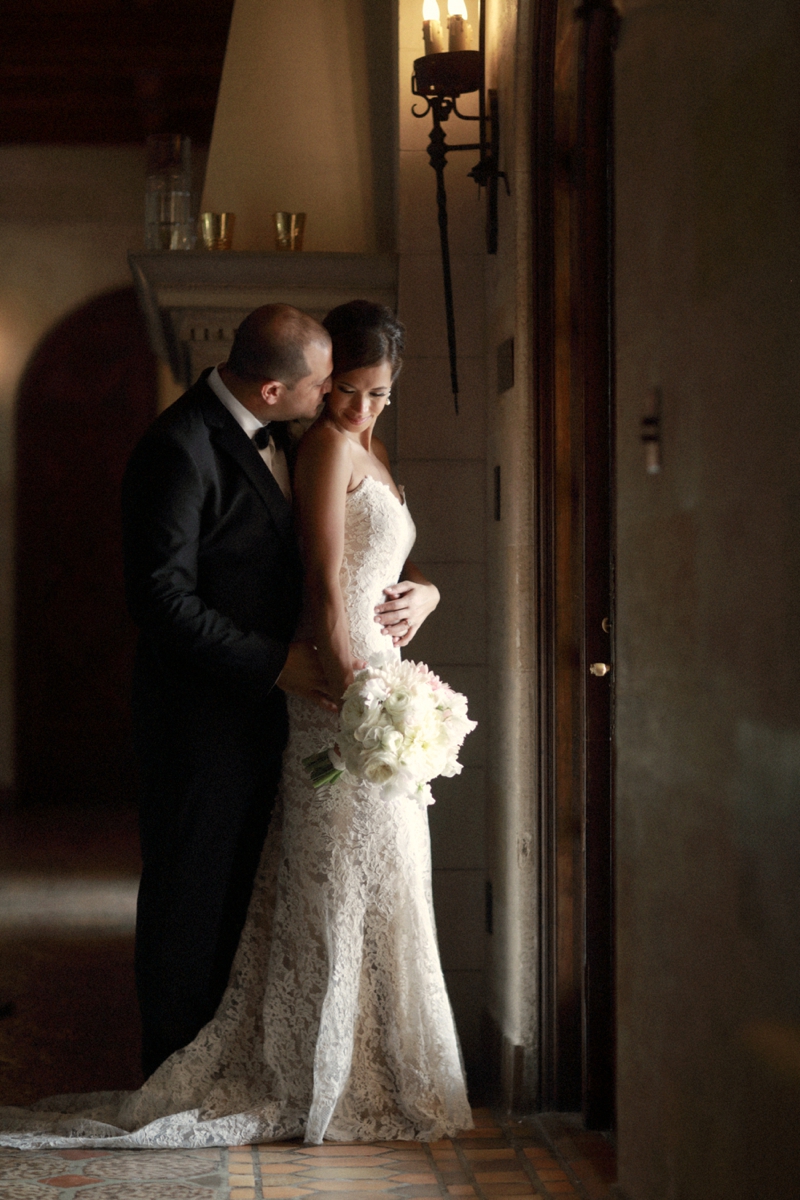 Elegant Blush and Gold Sarasota Wedding via TheELD.com