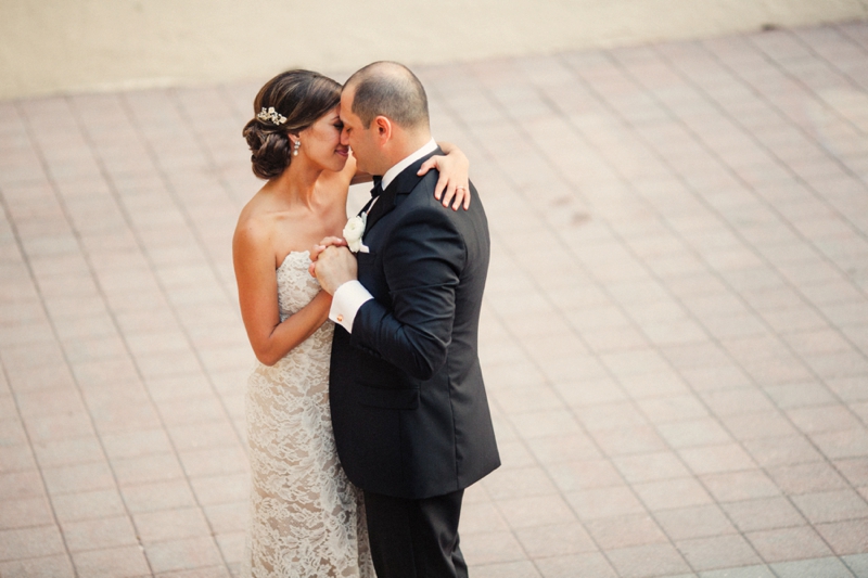 Elegant Blush and Gold Sarasota Wedding via TheELD.com