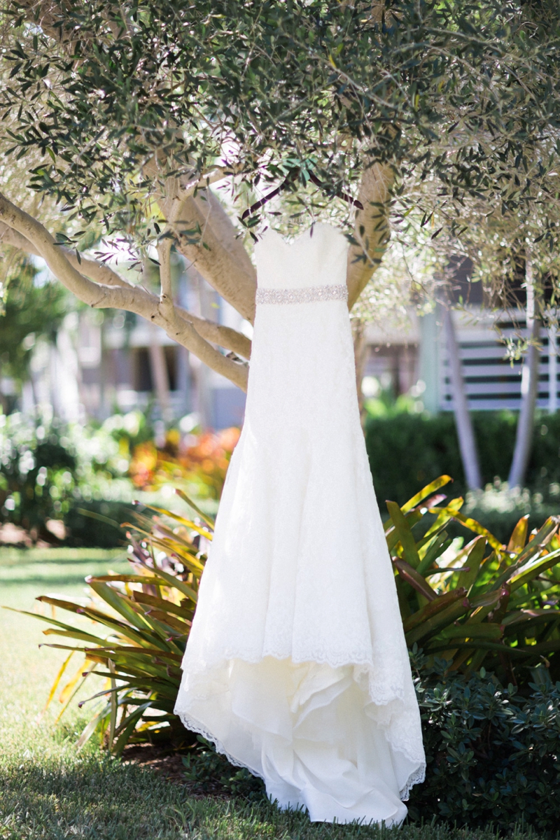 Glamorous Captiva Island Destination Wedding via TheELD.com