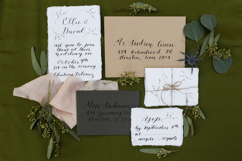 Green & White Fall Wedding Ideas via TheELD.com