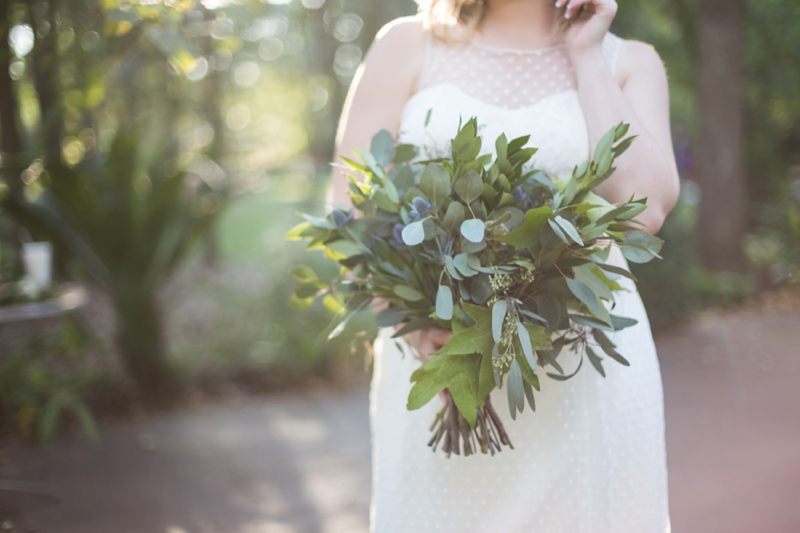 Green & White Fall Wedding Ideas via TheELD.com