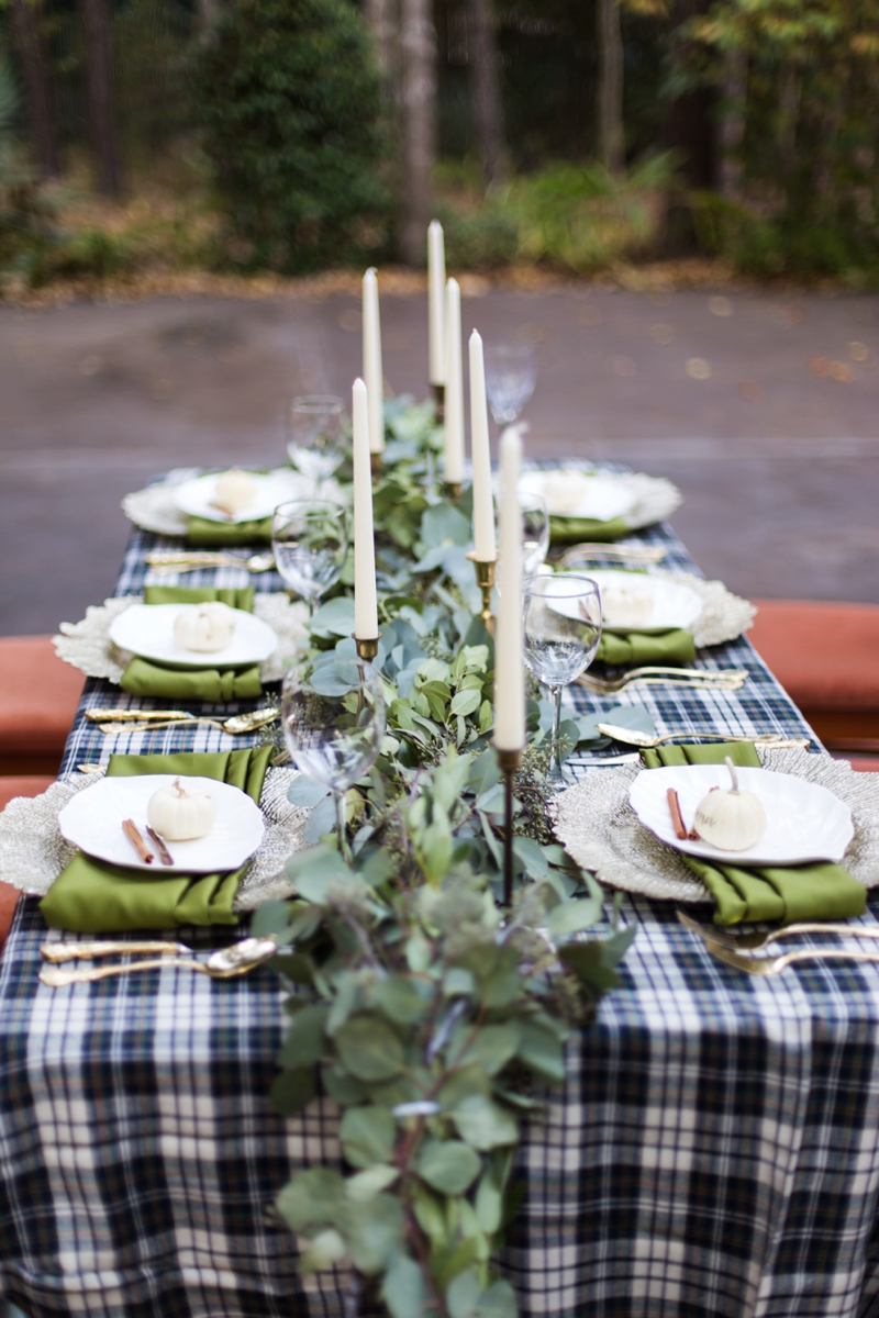 Green & White Fall Wedding Ideas via TheELD.com