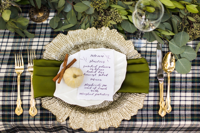 Green & White Fall Wedding Ideas via TheELD.com