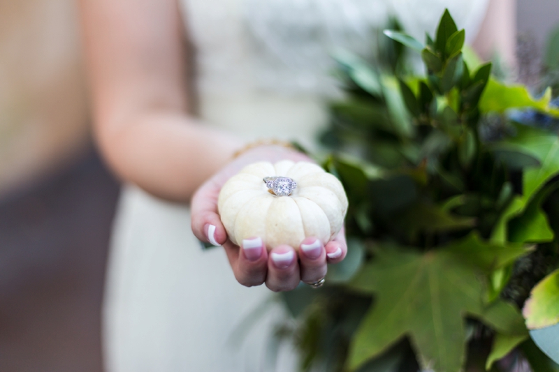 Green & White Fall Wedding Ideas via TheELD.com