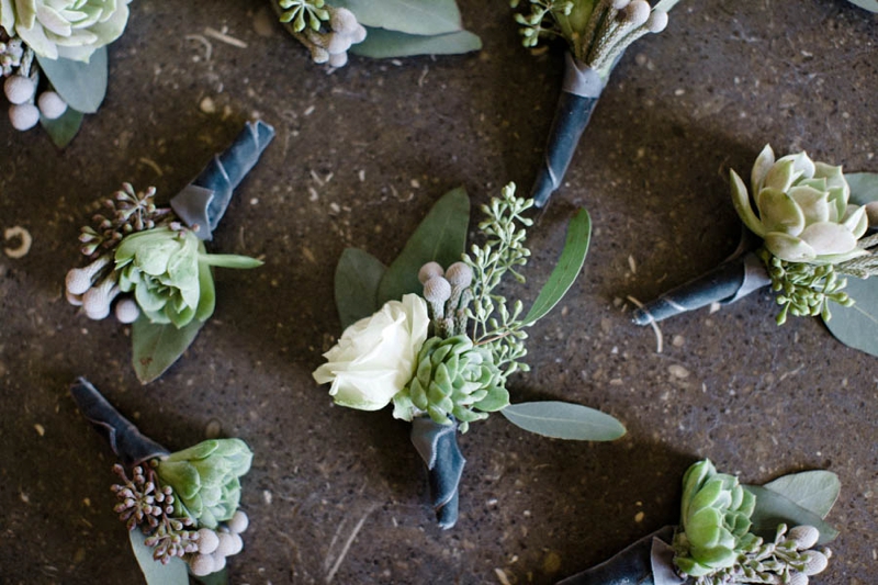 A Rustic Elegant Asheville Wedding via TheELD.com