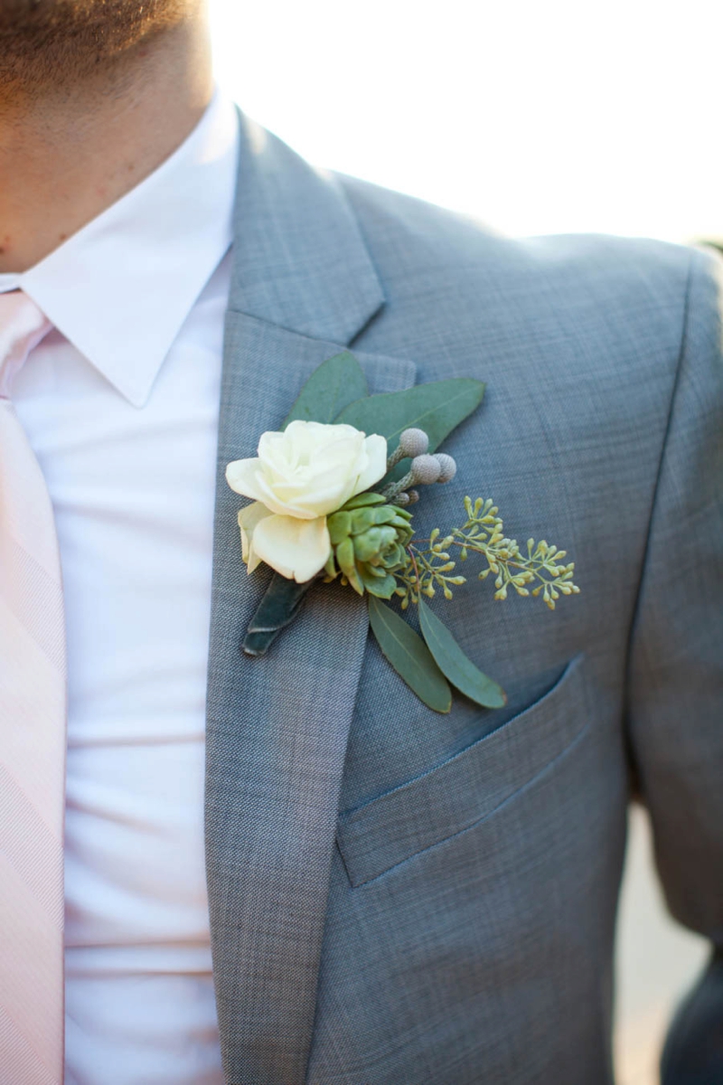 A Rustic Elegant Asheville Wedding via TheELD.com