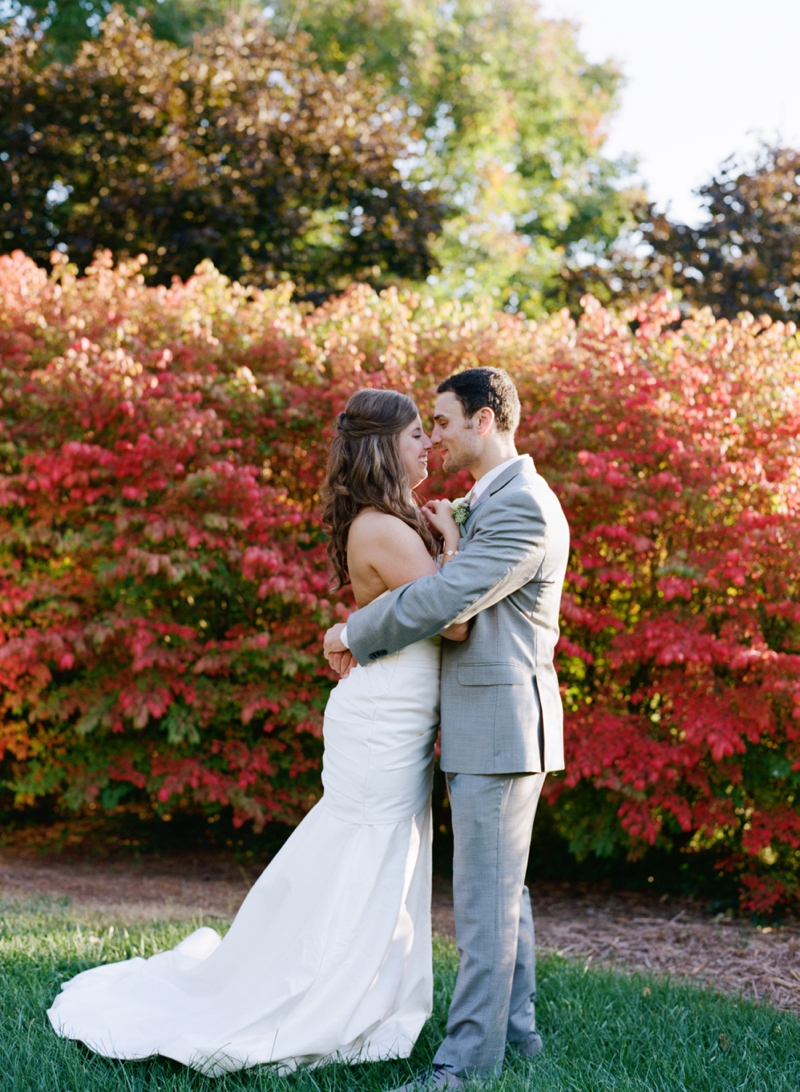 A Rustic Elegant Asheville Wedding via TheELD.com