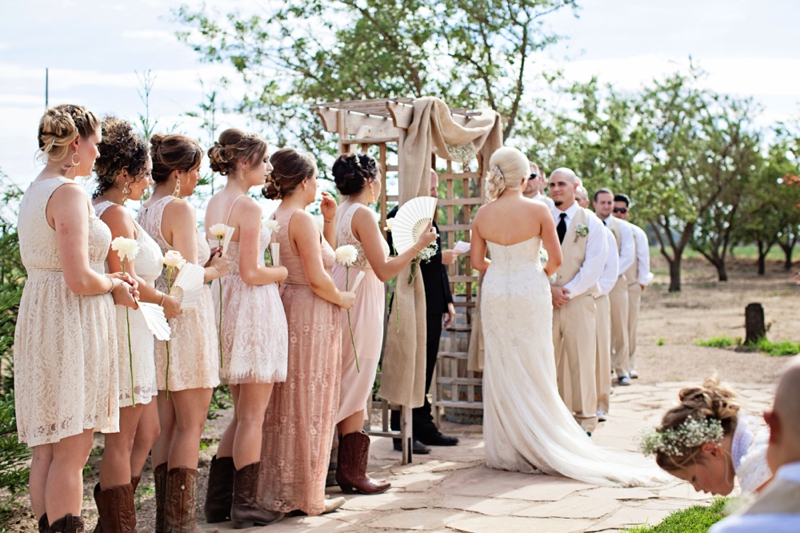 A Blush & Champagne California Barn Wedding via TheELD.com