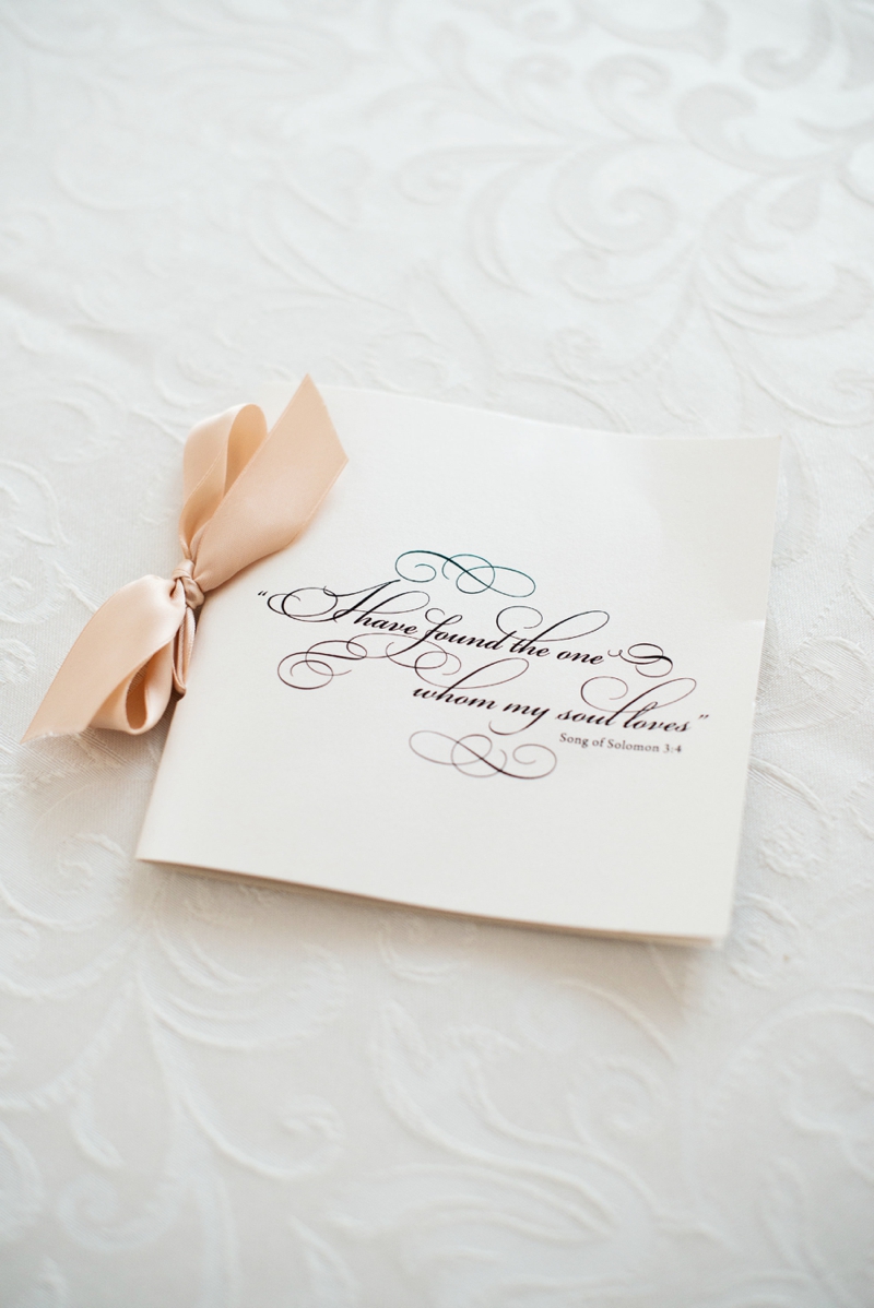 An Elegant Southern Blush Wedding via TheELD.com