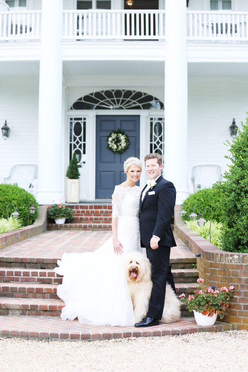 An Elegant Southern Blush Wedding via TheELD.com