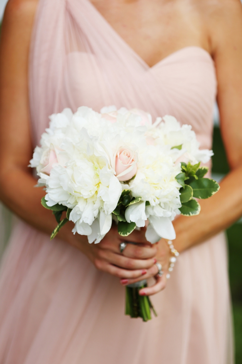 An Elegant Southern Blush Wedding via TheELD.com