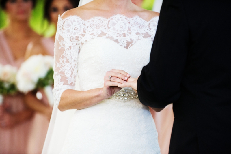 An Elegant Southern Blush Wedding via TheELD.com