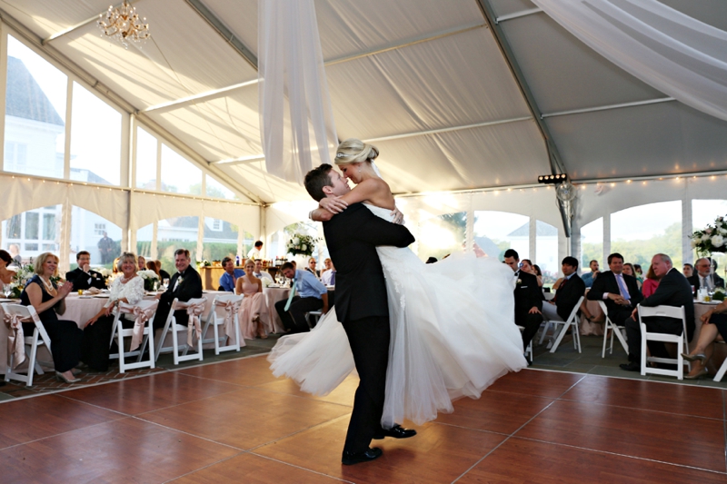 An Elegant Southern Blush Wedding via TheELD.com