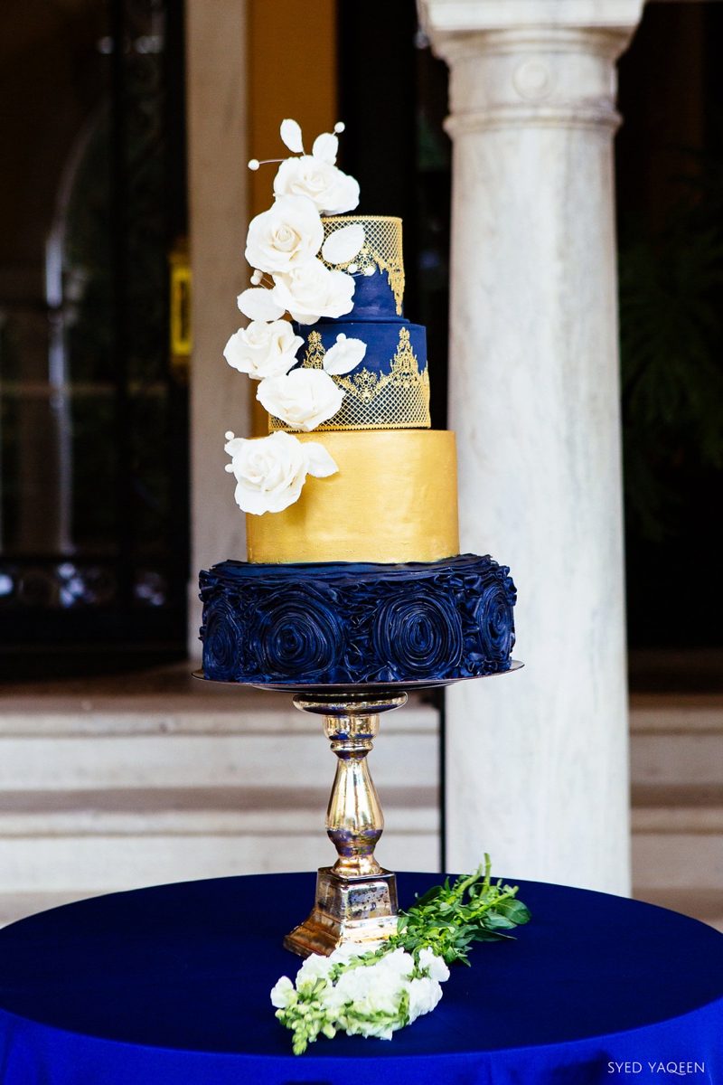 navy blue and gold wedding ideas