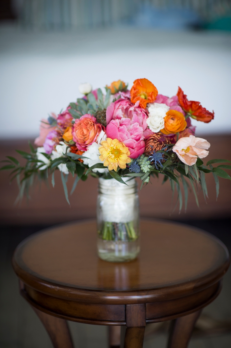 Coral and Aqua Beach Wedding via TheELD.com