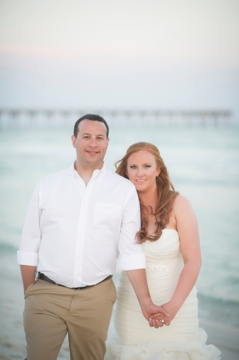 Coral and Aqua Beach Wedding via TheELD.com