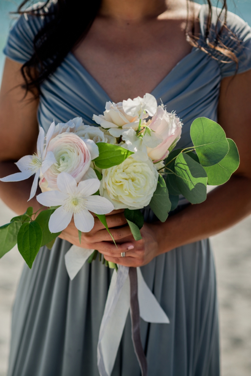 Organic, Blueberry Inspired Florida Wedding via TheELD.com