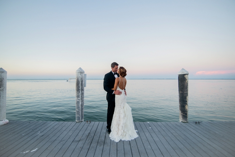 Organic, Blueberry Inspired Florida Wedding via TheELD.com