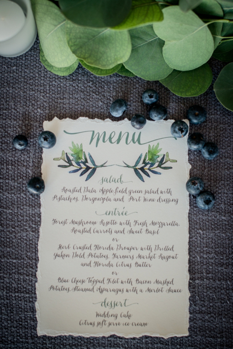 Organic, Blueberry Inspired Florida Wedding via TheELD.com