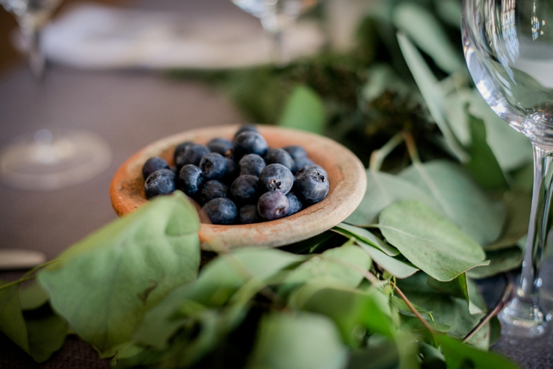 Organic, Blueberry Inspired Florida Wedding via TheELD.com