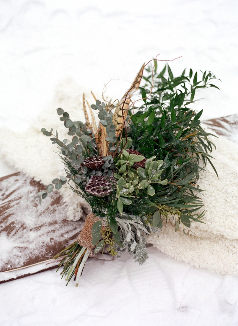 Winter Engagement Party Ideas via TheELD.com