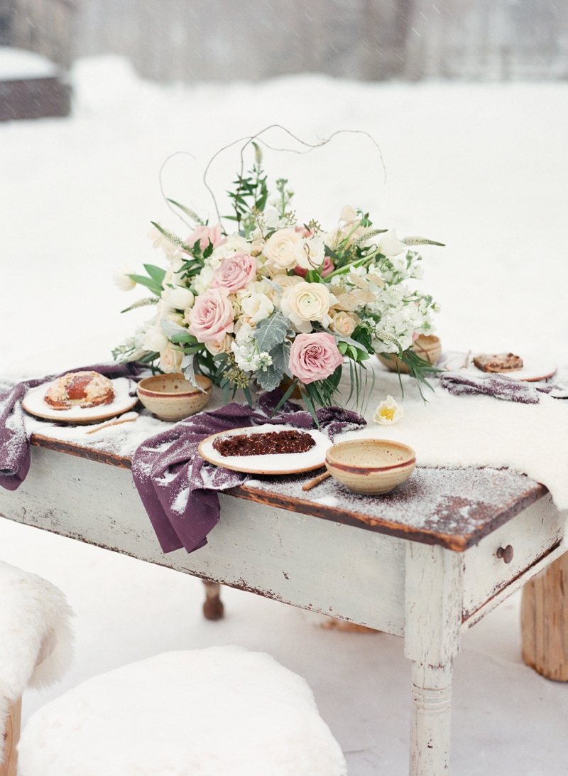 Winter Engagement Party Ideas via TheELD.com