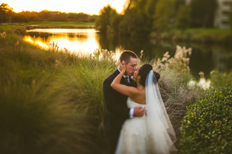 A Candlelit Red & Gold Jacksonville Wedding via TheELD.com