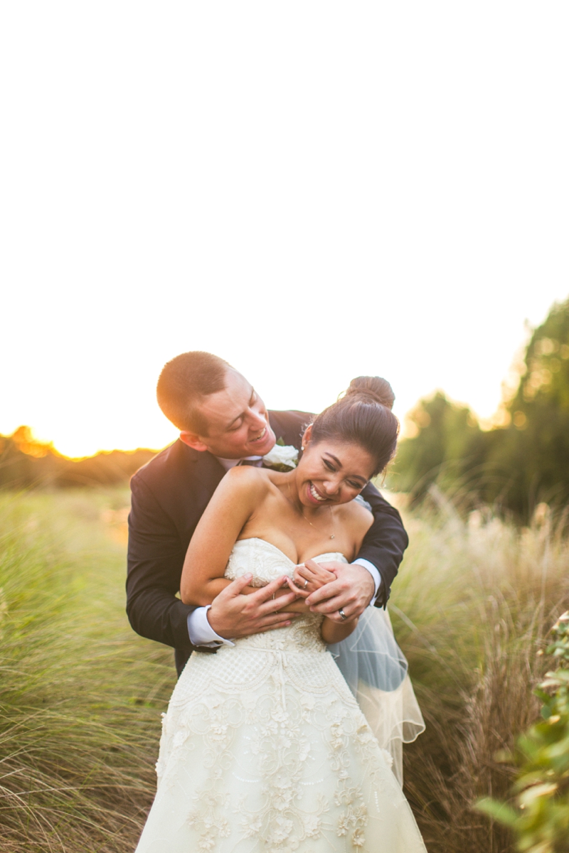 A Candlelit Red & Gold Jacksonville Wedding via TheELD.com