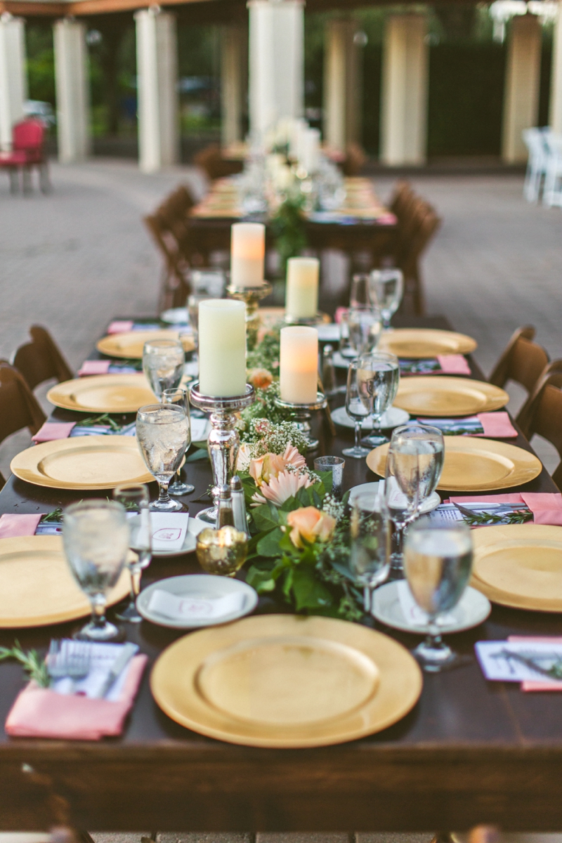 A Candlelit Red & Gold Jacksonville Wedding via TheELD.com