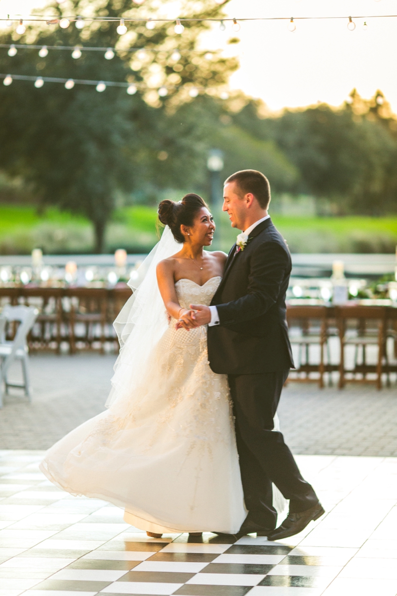 A Candlelit Red & Gold Jacksonville Wedding via TheELD.com
