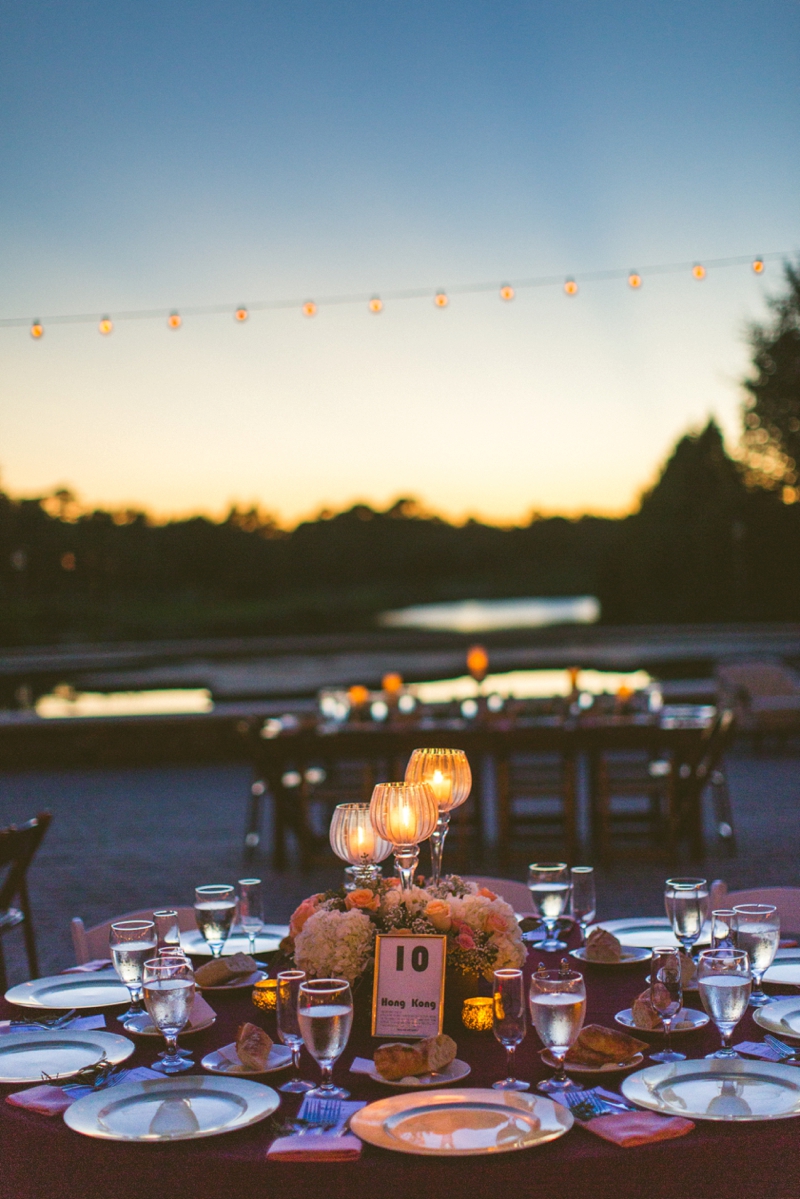 A Candlelit Red & Gold Jacksonville Wedding via TheELD.com