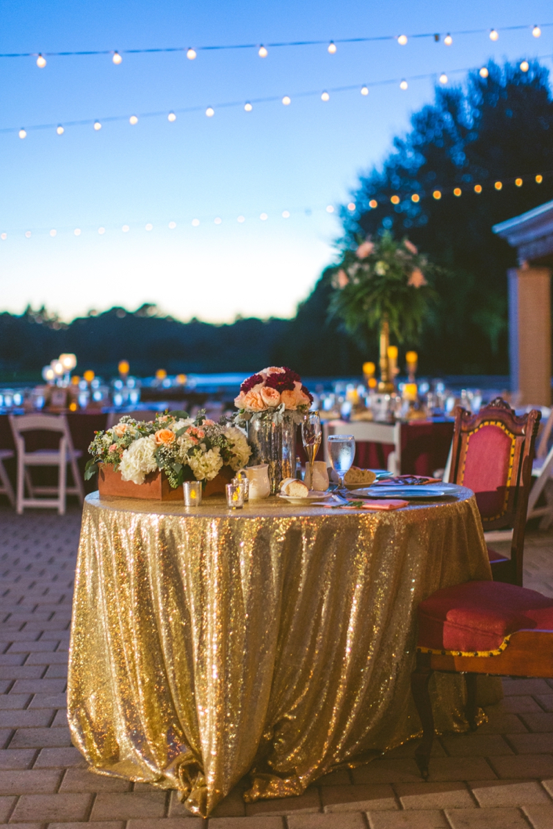 A Candlelit Red & Gold Jacksonville Wedding via TheELD.com