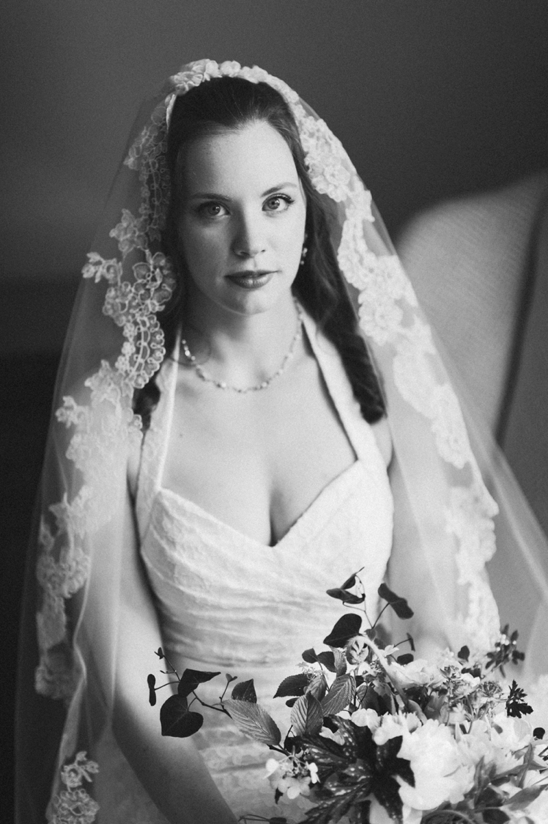 Elegant White & Magenta Wedding via TheELD.com