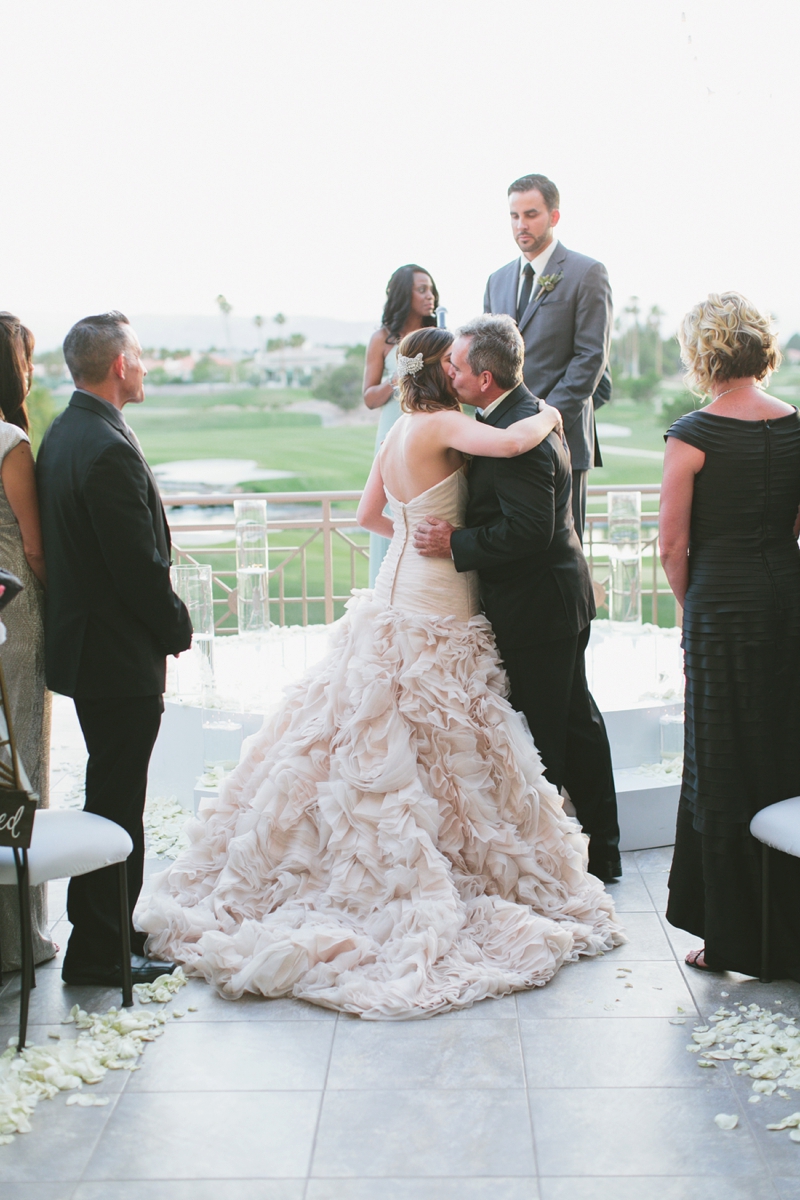 Romantic Blush and Gold Las Vegas Wedding via TheELD.com