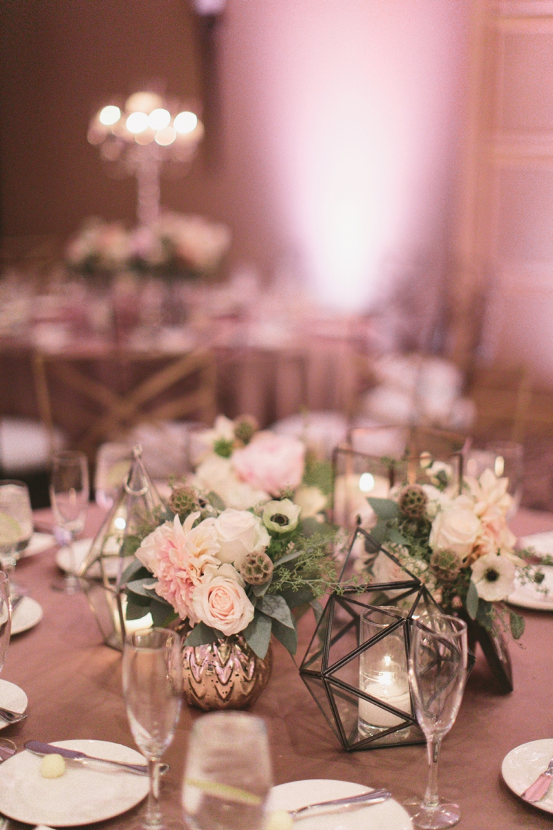 Romantic Blush and Gold Las Vegas Wedding via TheELD.com