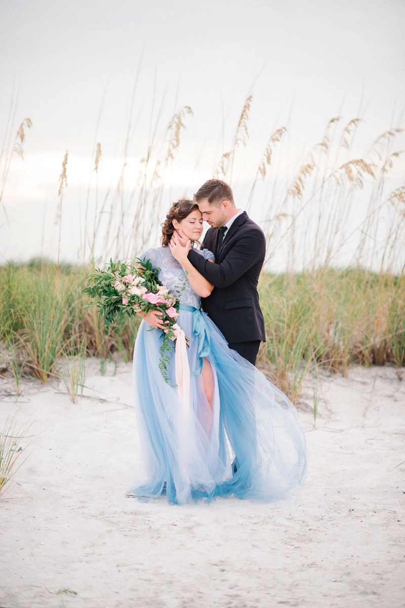 An Intimate Blush and Blue Vow Renewal via TheELD.com