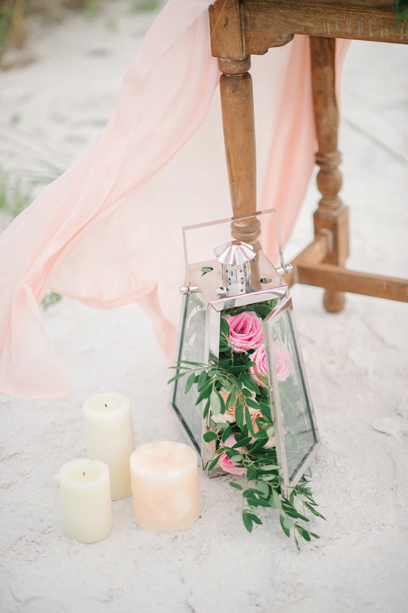 An Intimate Blush and Blue Vow Renewal via TheELD.com