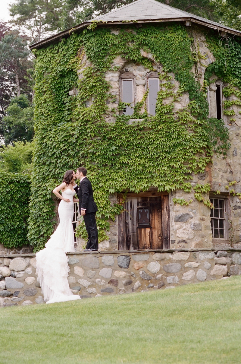 An Italy Inspired Blush and Red Wedding via TheELD.com