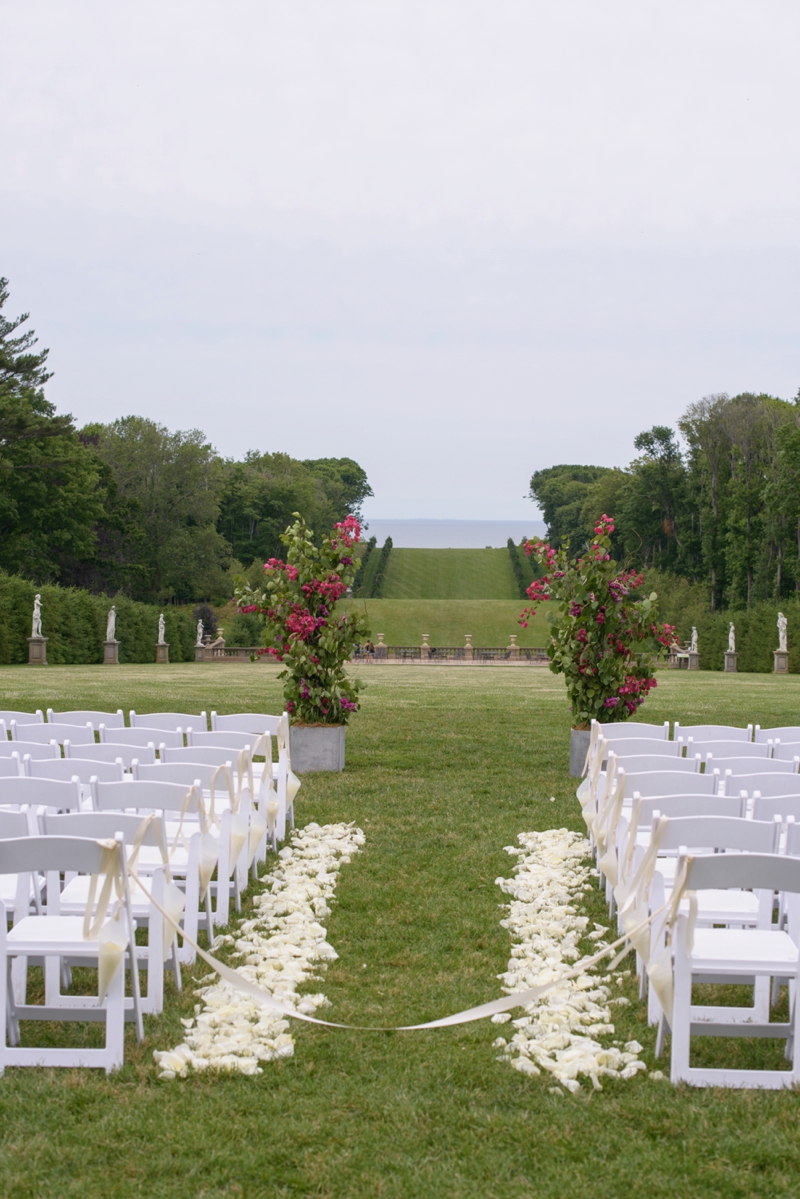 An Italy Inspired Blush and Red Wedding via TheELD.com