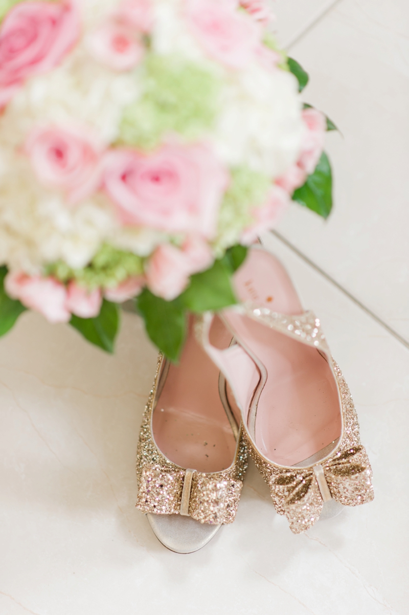 Elegant North Carolina Pink and Gold Wedding via TheELD.com