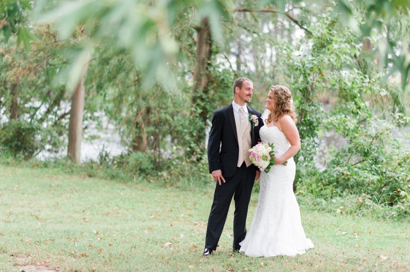 Elegant North Carolina Pink and Gold Wedding via TheELD.com